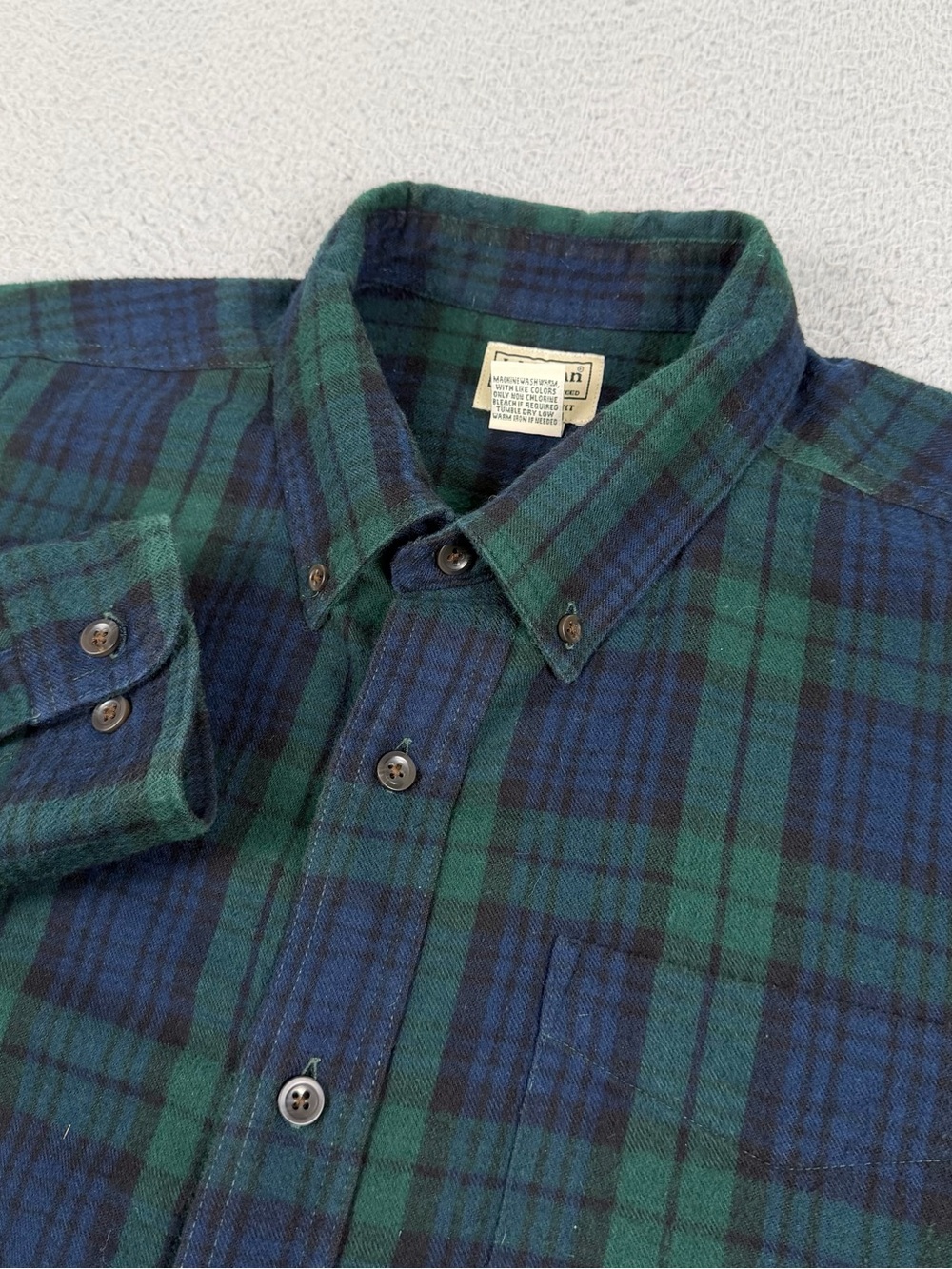 LL Bean Scotch Plaid Flannel Shirt Mens Large Traditional Fit Blue Green Button